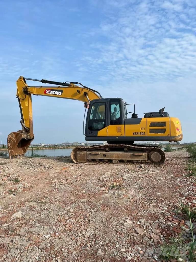 XCMG XE200DA Paletli ekskavatörler