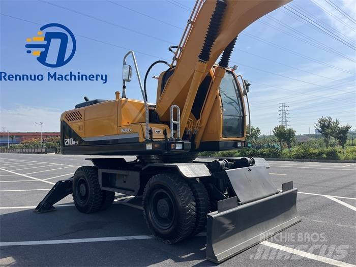 Hyundai 210W-9 Lastik tekerli ekskavatörler