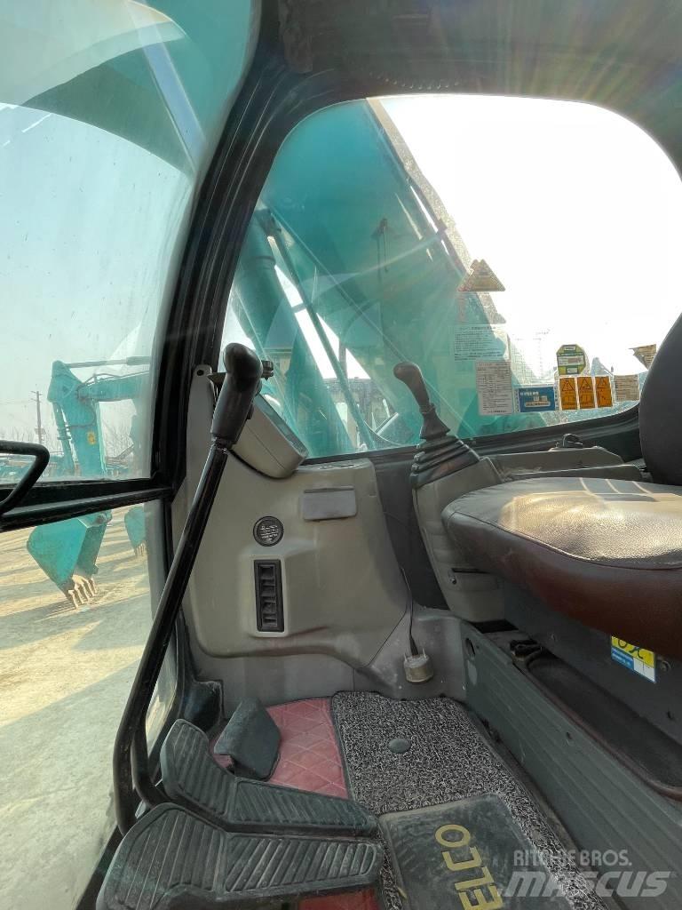 Kobelco 135 SRLC Paletli ekskavatörler