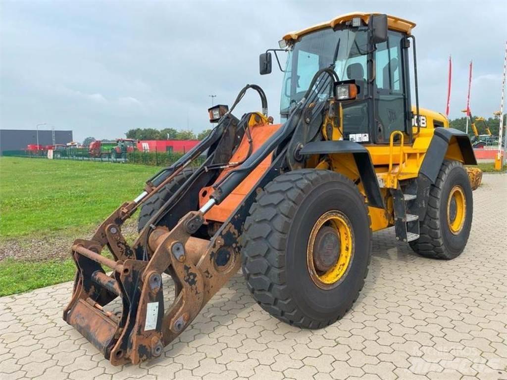 JCB 426E AGRI HT Tekerlekli yükleyiciler
