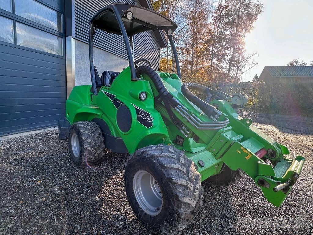 Avant 745 Çok amaçlı yükleyiciler