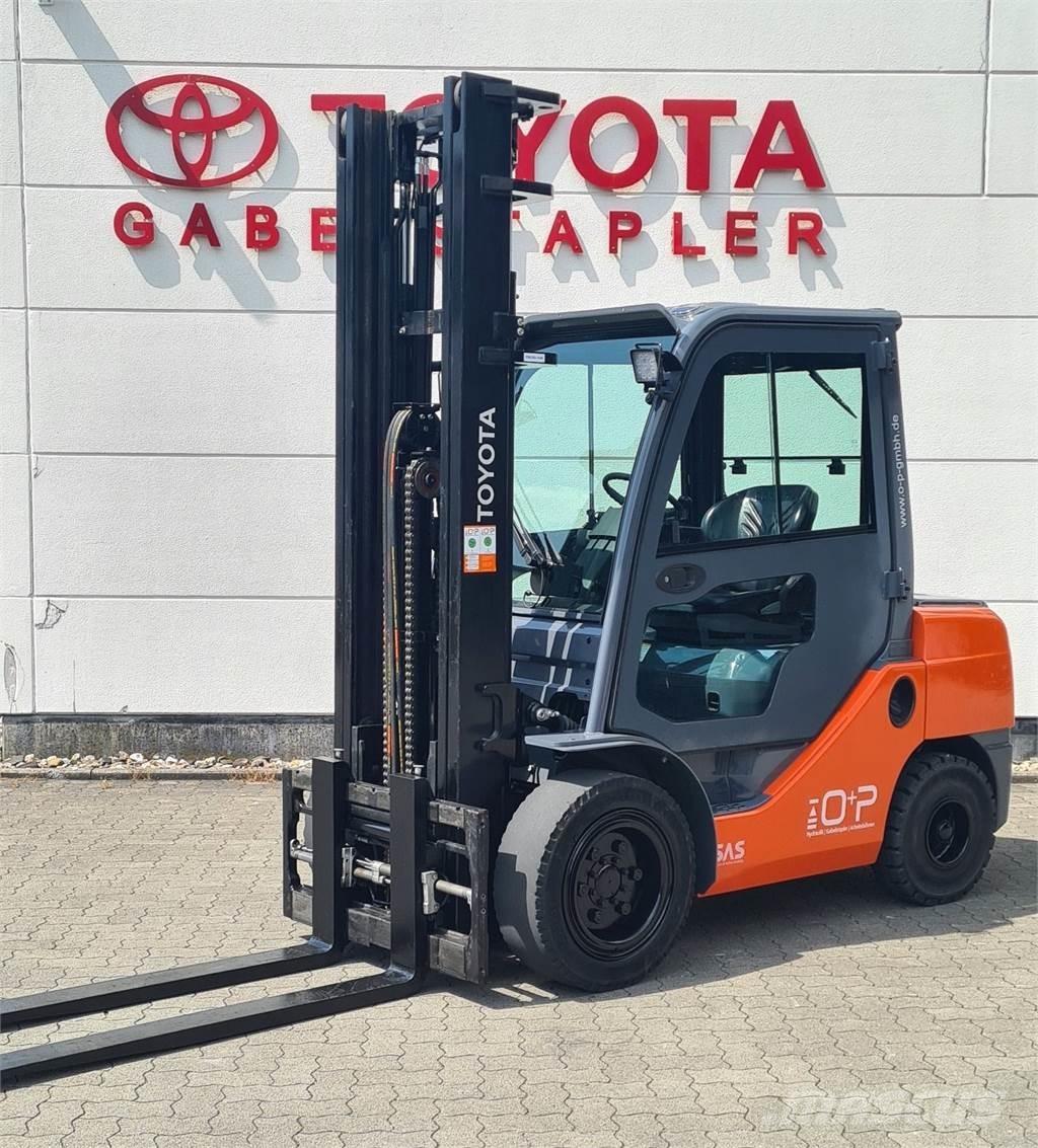 Toyota 02-8FDJF35 Dizel forkliftler