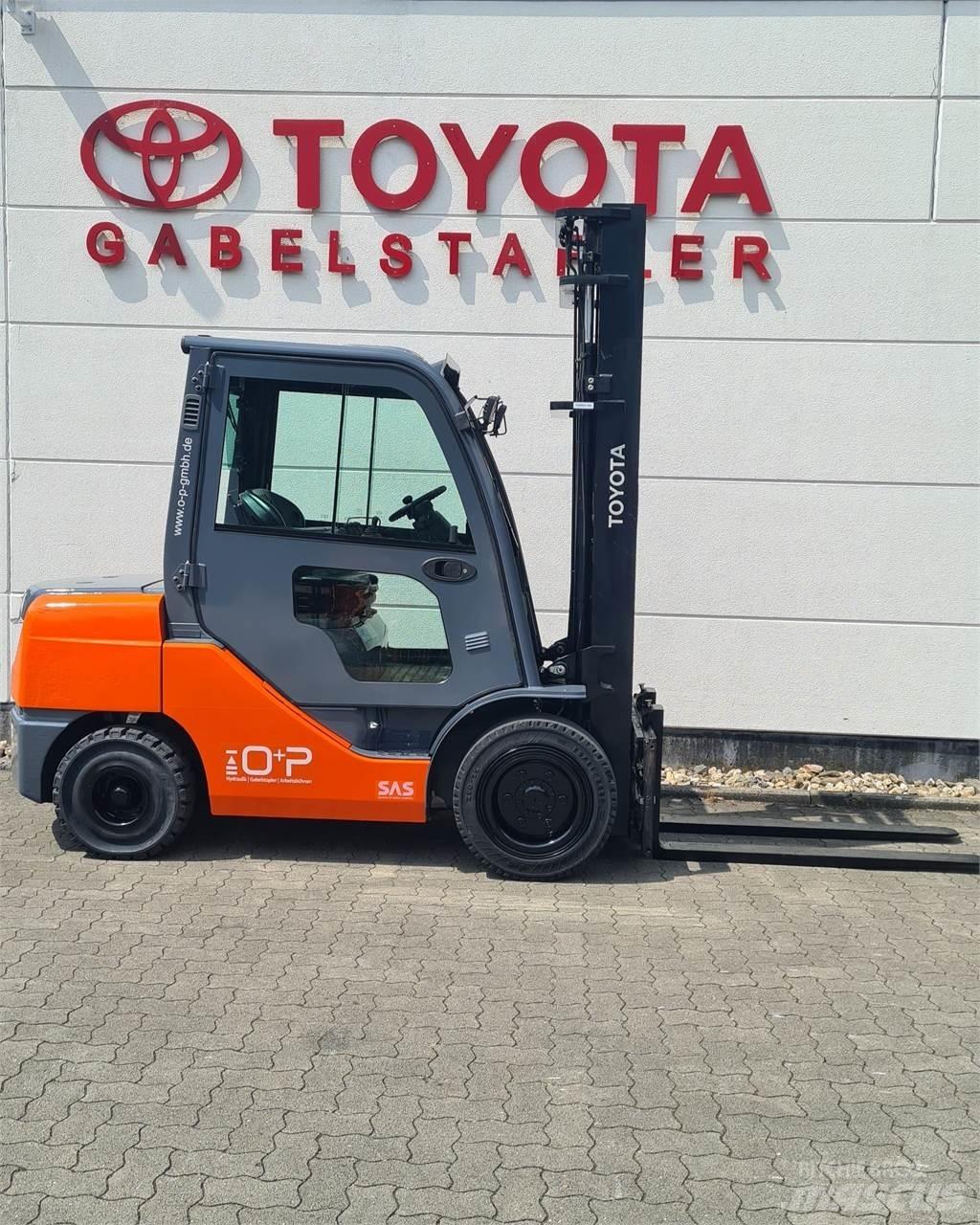 Toyota 02-8FDJF35 Dizel forkliftler