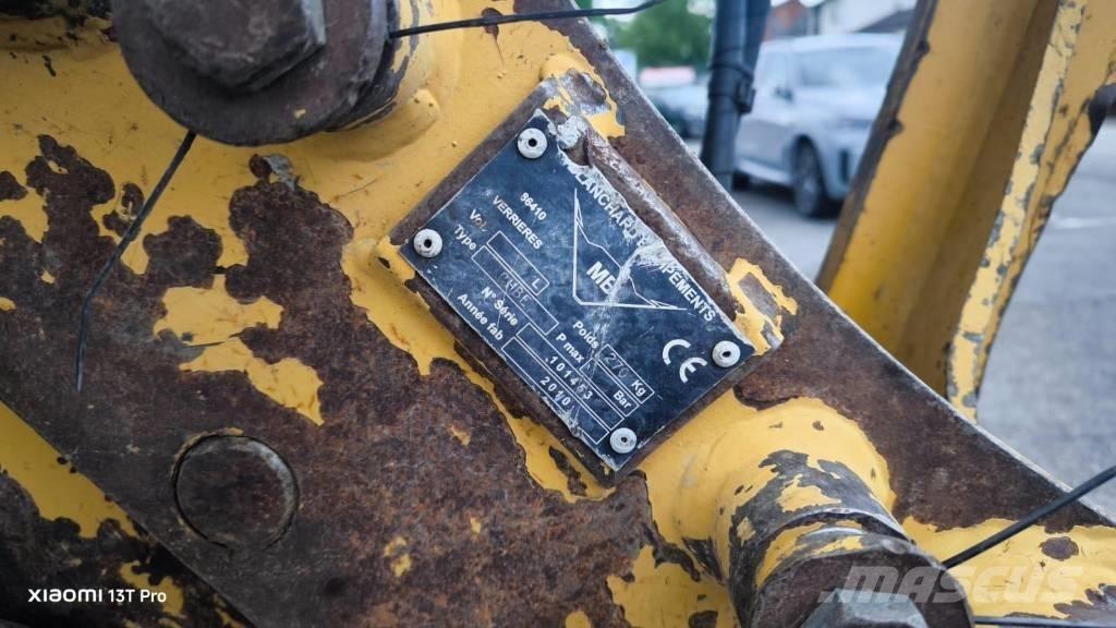 CAT M 313 D Lastik tekerli ekskavatörler