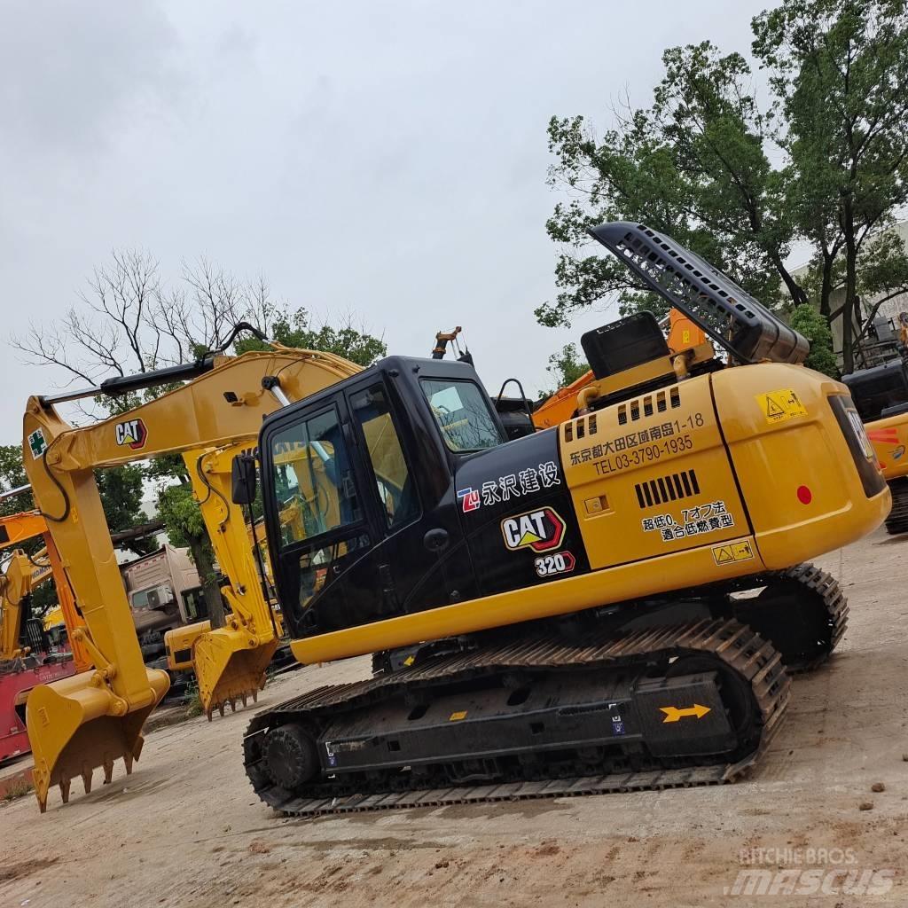 CAT 320 D Paletli ekskavatörler