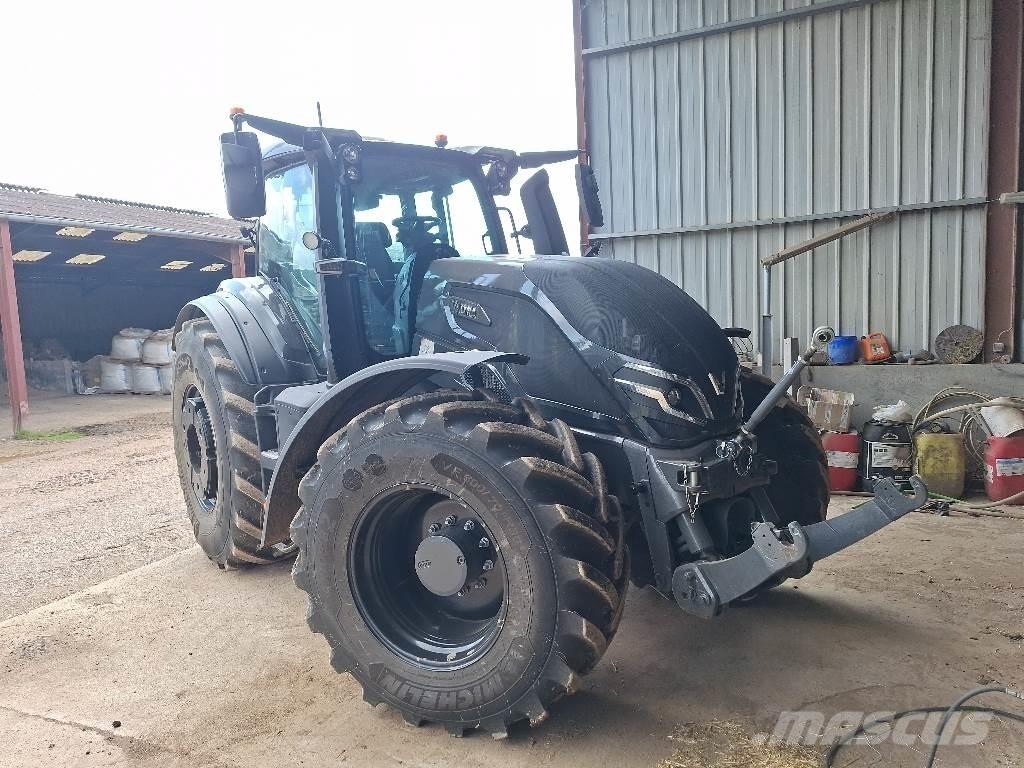 Valtra Q265 Traktörler