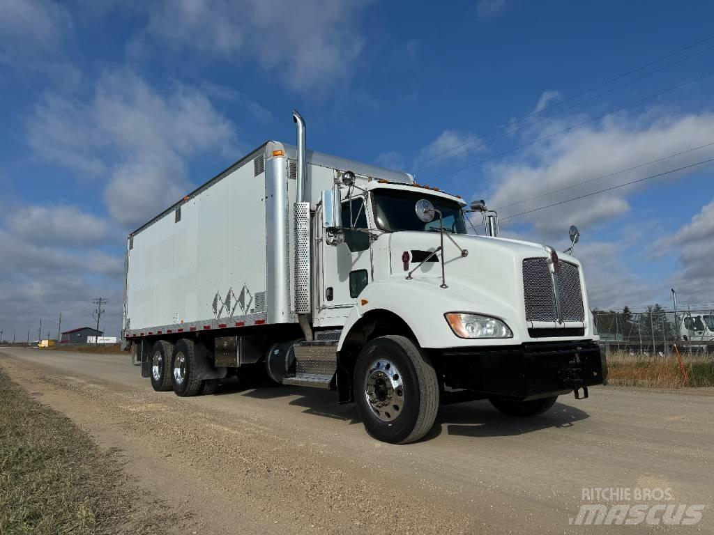 Kenworth T 440 Kapali kasa kamyonlar