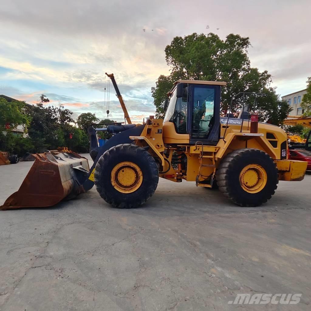 Volvo L 120 Tekerlekli yükleyiciler