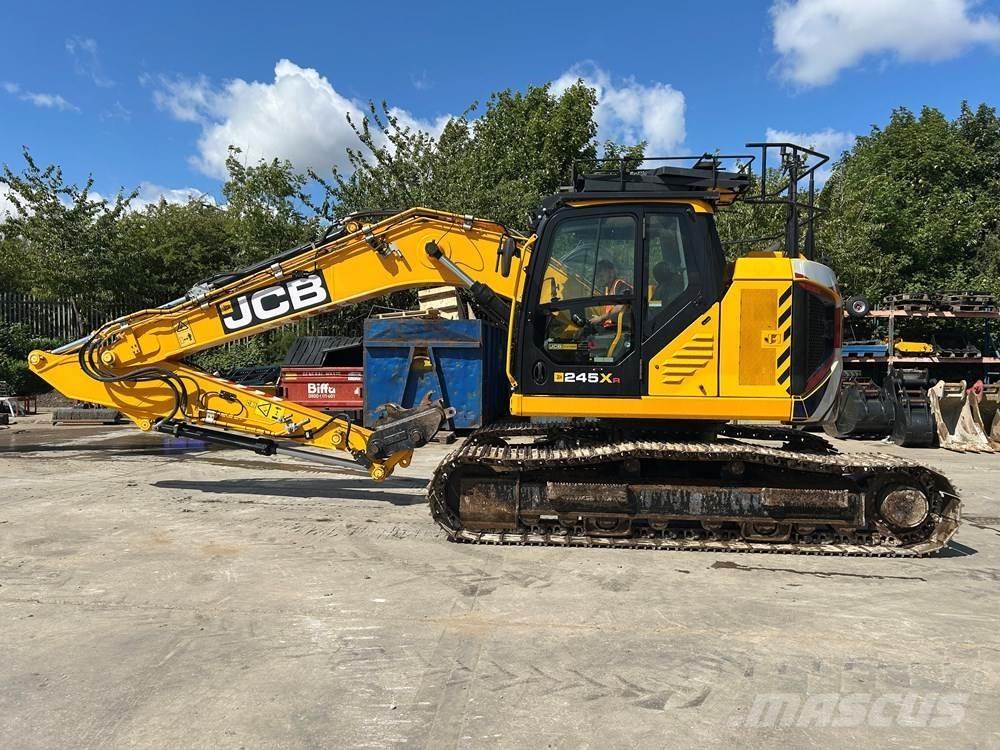 JCB 245XR Paletli ekskavatörler