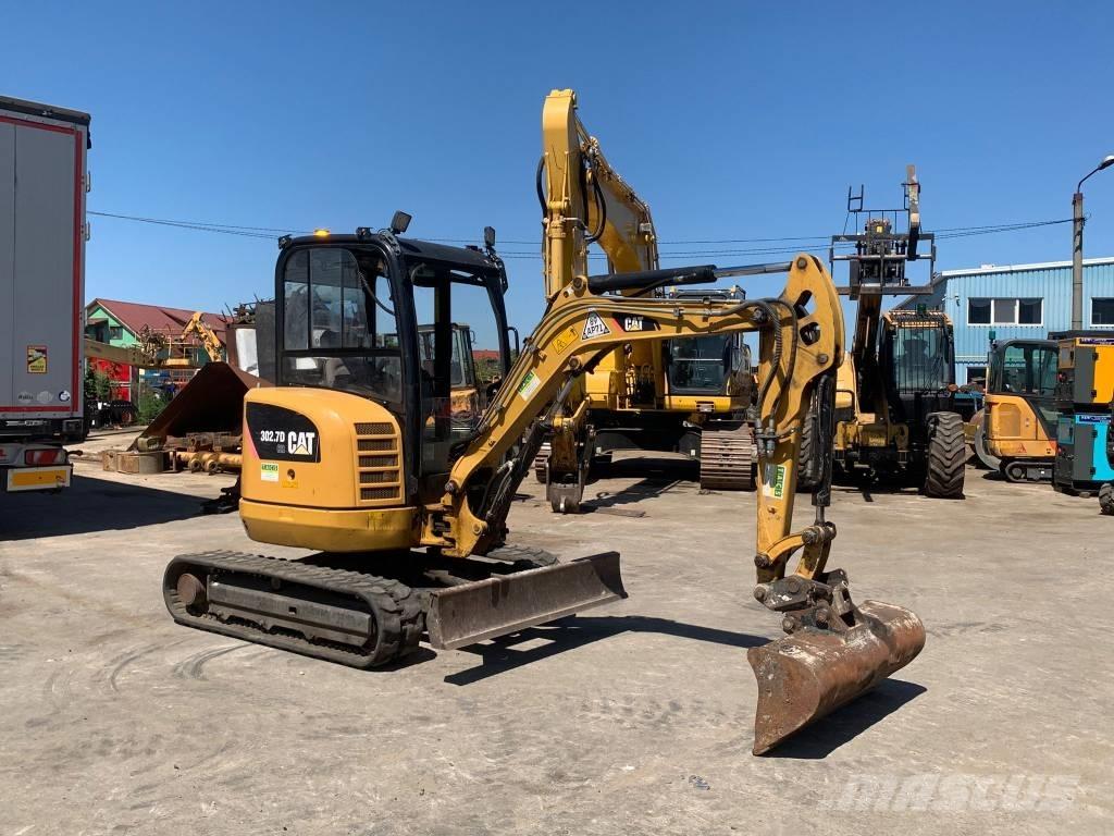 CAT 302.7 CR Mini ekskavatörler, 7 tona dek