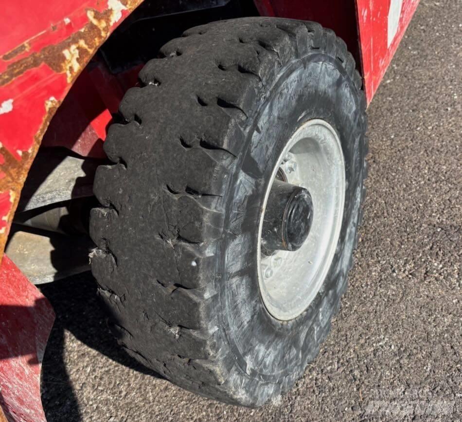 Manitou MI 35 D Dizel forkliftler