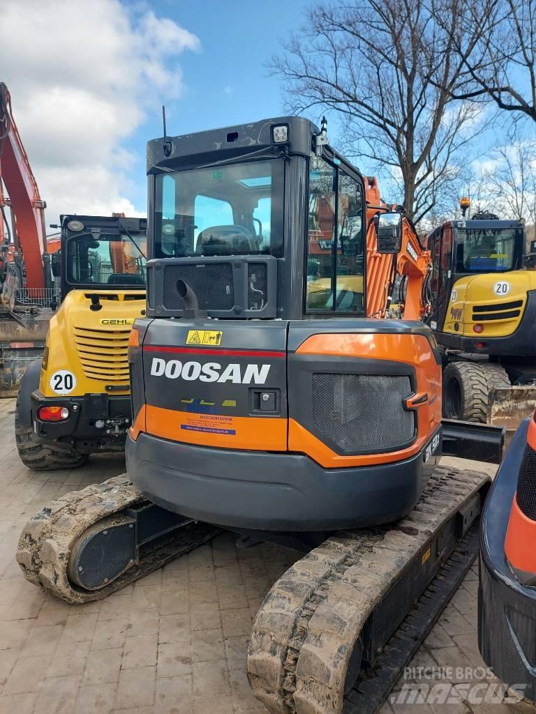 Develon DX 50 Z-7 Mini ekskavatörler, 7 tona dek