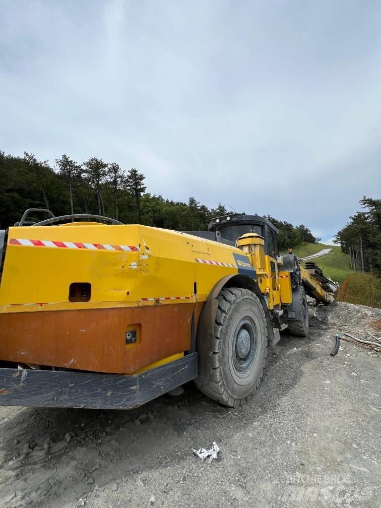 Epiroc E2C Hafif sondaj kuleleri
