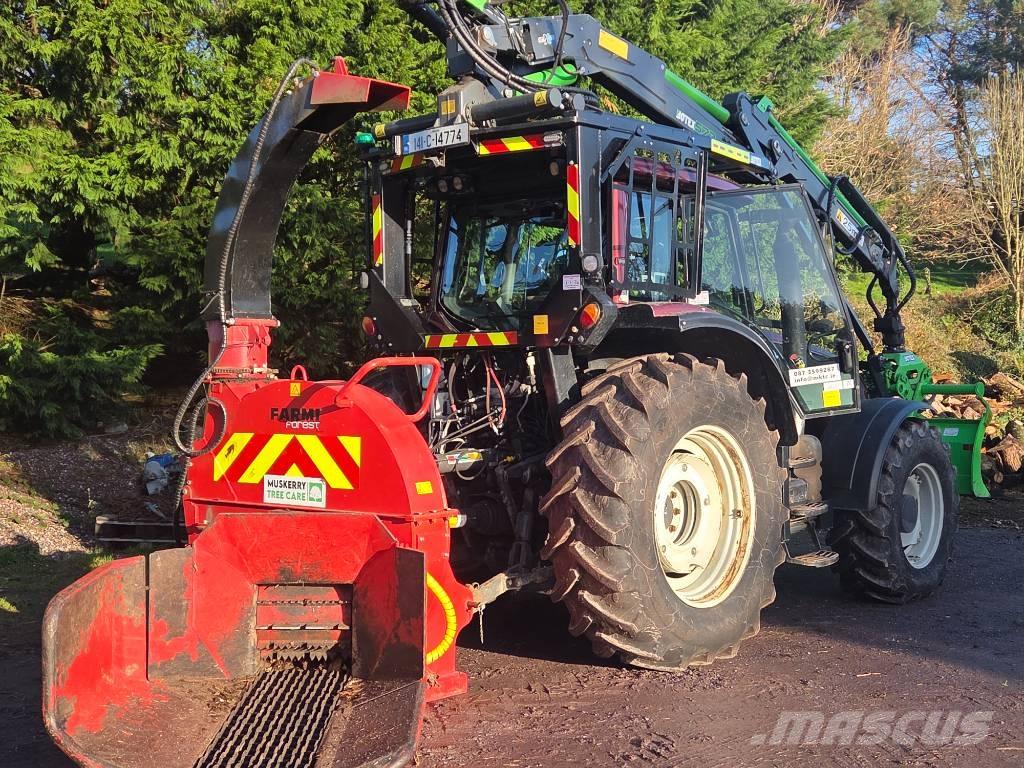 Valtra T 163 Orman traktörleri
