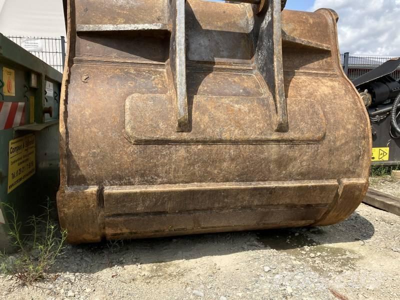 Volvo EC 750 E Paletli ekskavatörler