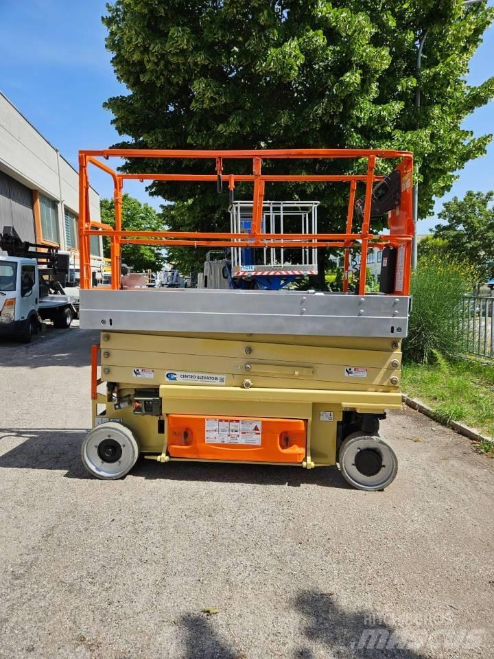 JLG 2630 ES Makasli platformlar