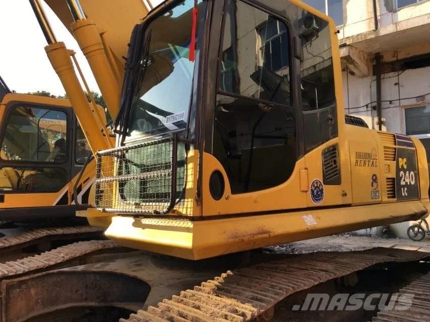 Komatsu PC 240-7 Paletli ekskavatörler