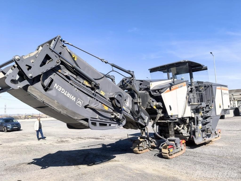 Wirtgen W200F Asfalt kaziyicilar