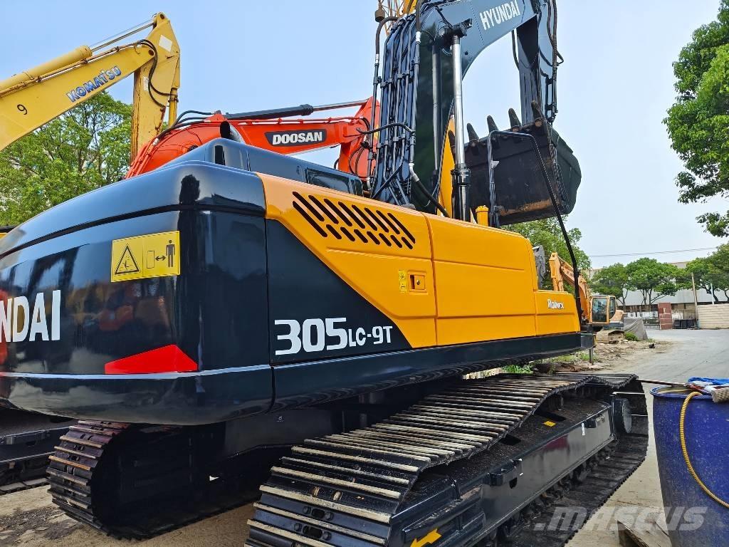 Hyundai R305LC-9T Paletli ekskavatörler