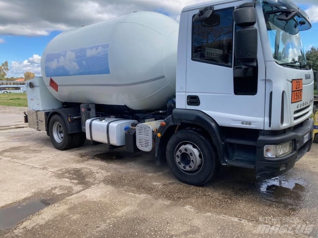 Iveco 135E25 Tankerli kamyonlar