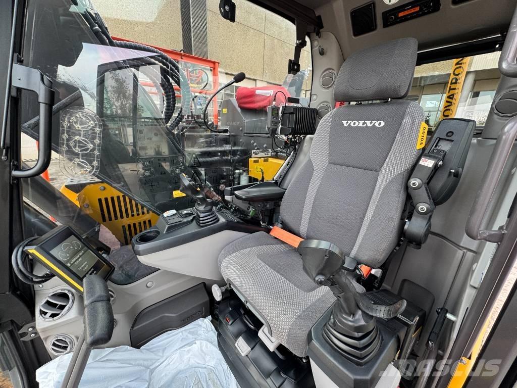 Volvo ECR 145 E Paletli ekskavatörler