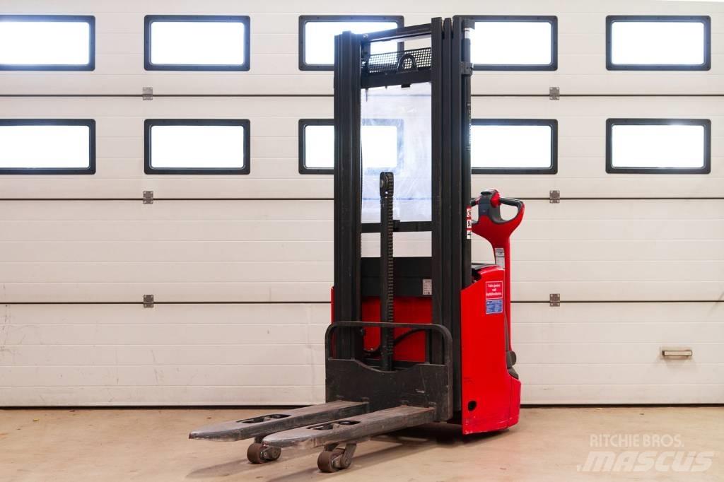 Linde L 12 Yaya kumandali istif makinasi