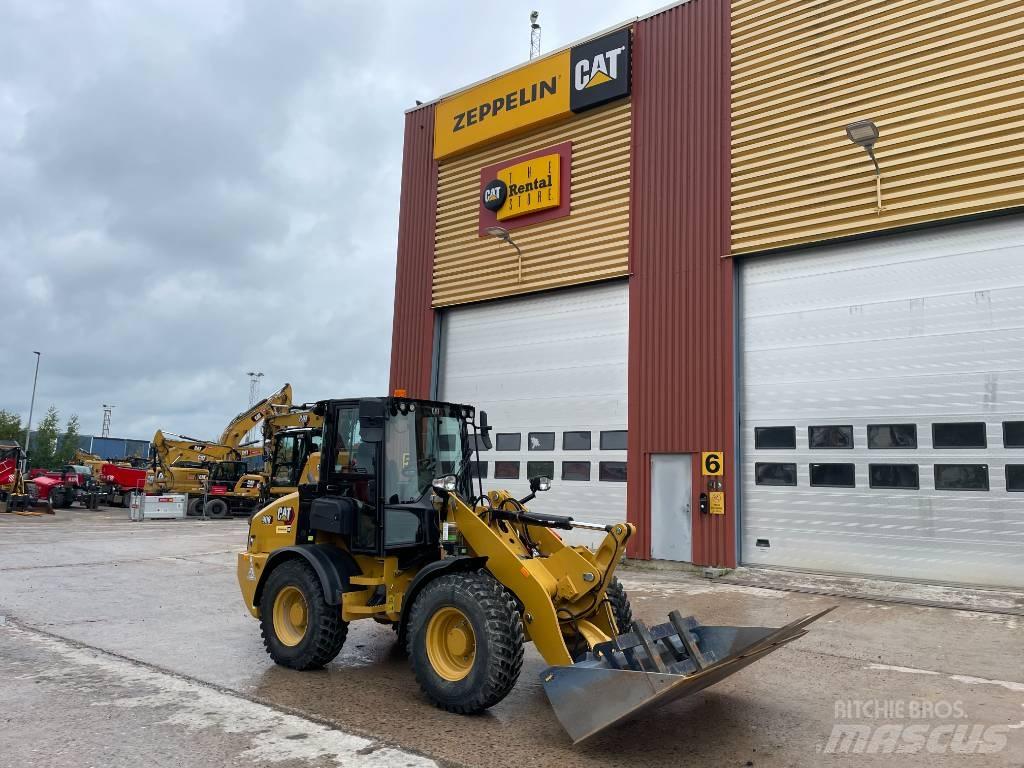 CAT 908 M Tekerlekli yükleyiciler