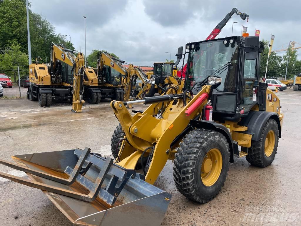 CAT 908 M Tekerlekli yükleyiciler