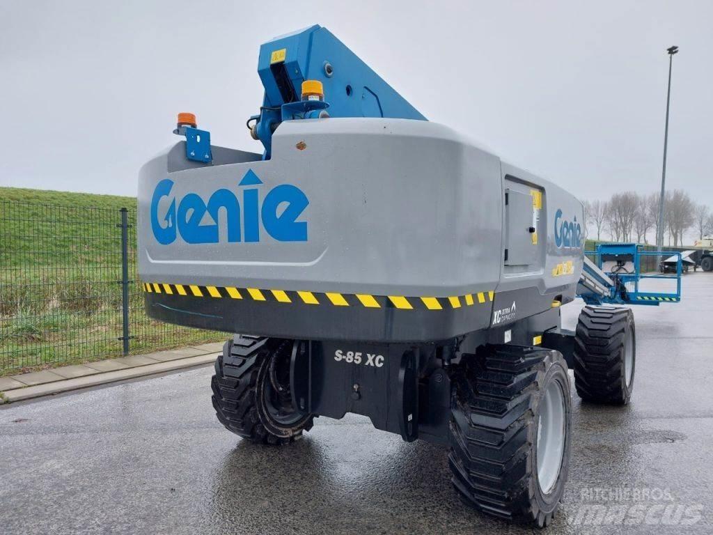 Genie S 85 XC Teleskopik personel platformları