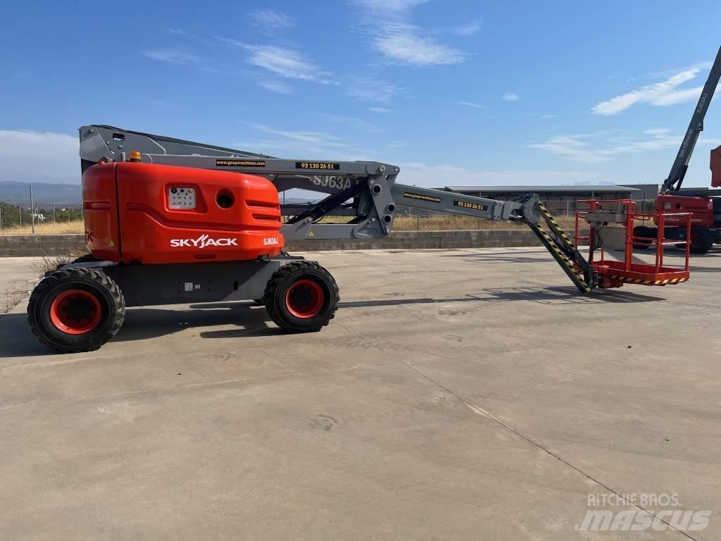 SkyJack SJ 63 AJ Körüklü personel platformları