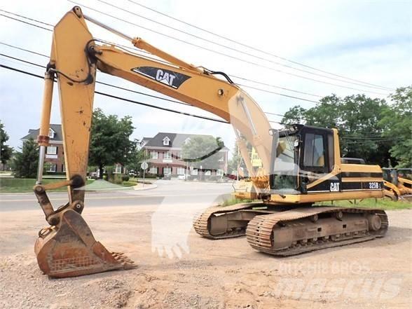CAT 325BL Paletli ekskavatörler