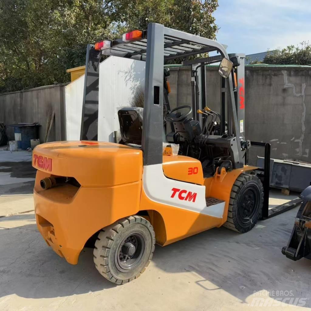 TCM FD 30 Dizel forkliftler