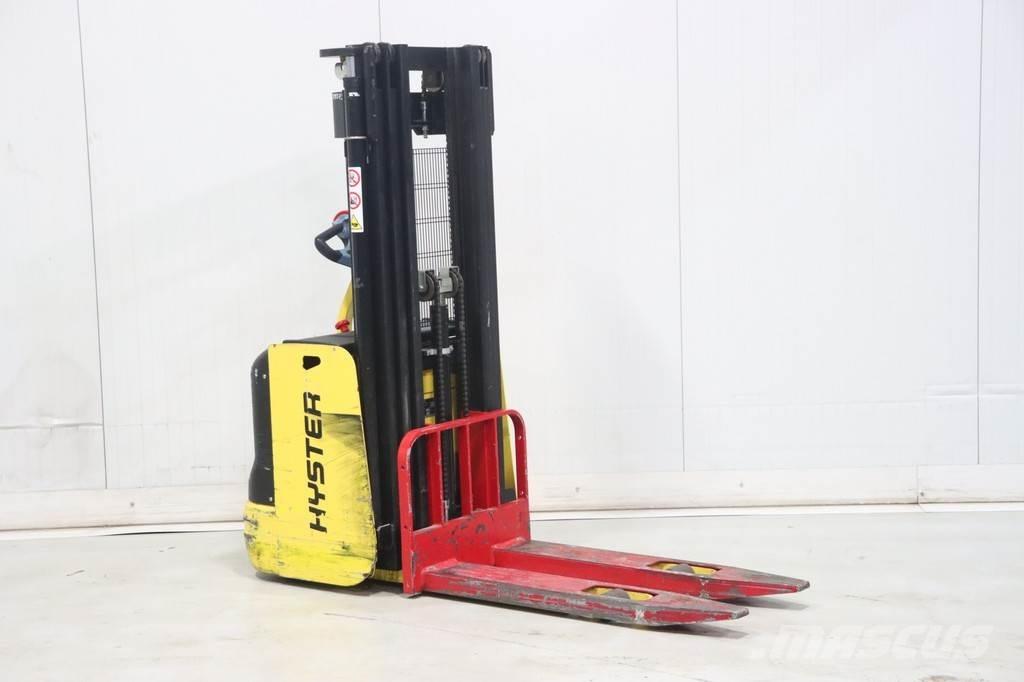 Hyster S1.2-4028 Yaya kumandali istif makinasi