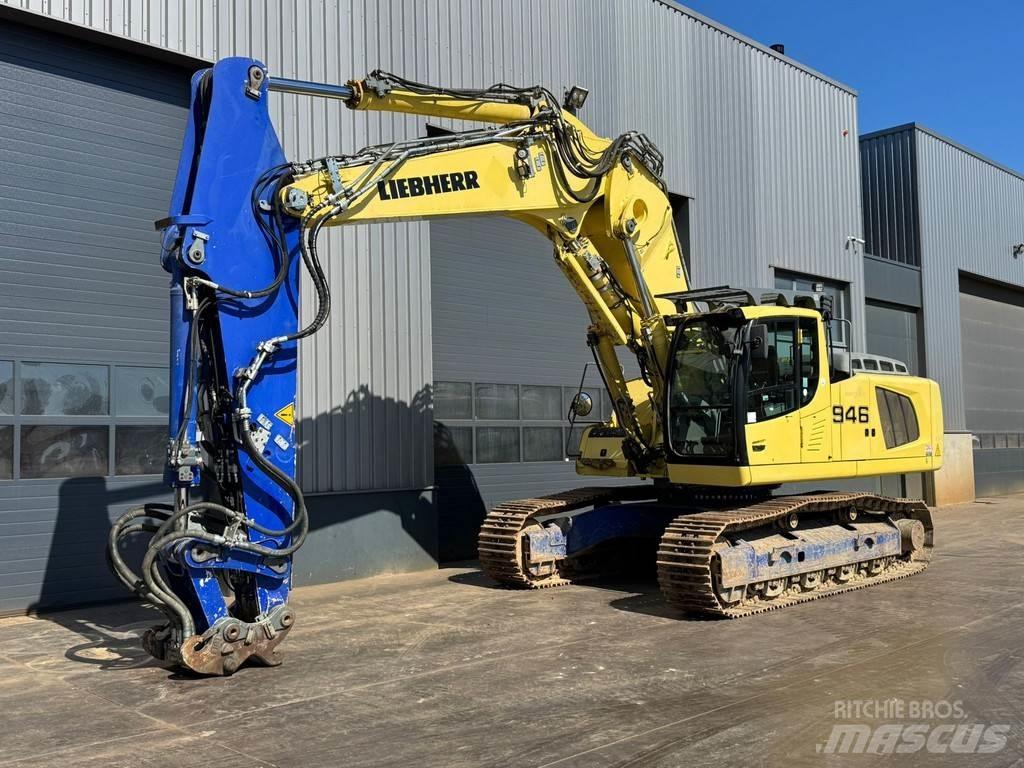 Liebherr R946 Özel ekskavatörler