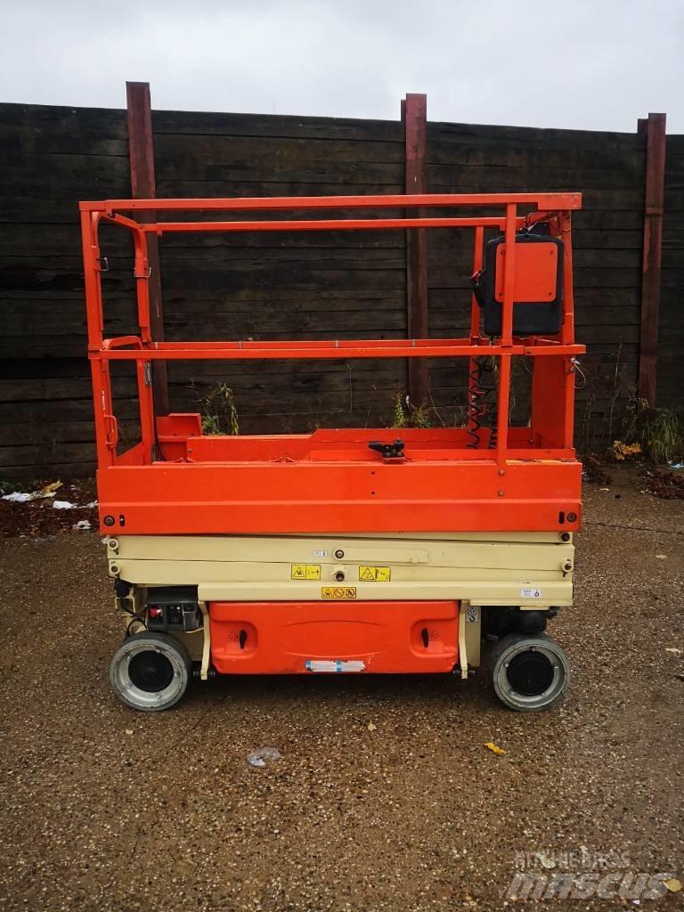 JLG 1930 ES Makasli platformlar