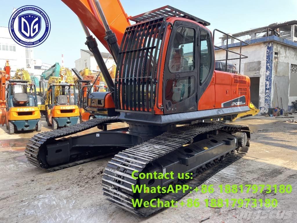 Doosan DX 300 LC Paletli ekskavatörler