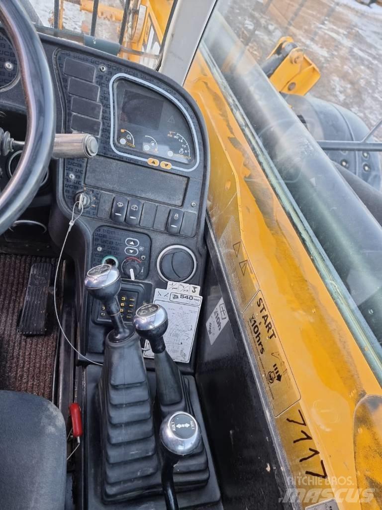 JCB 540-140 Hi-Viz Teleskopik yükleyiciler
