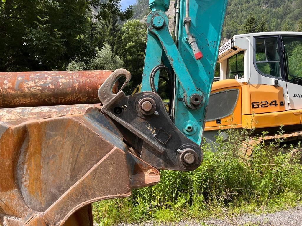 Kobelco SK200SR Paletli ekskavatörler