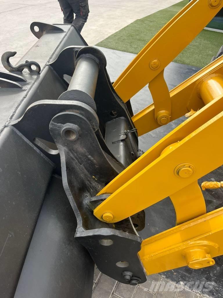 CAT 432 E Kazıcı yükleyiciler - beko loder