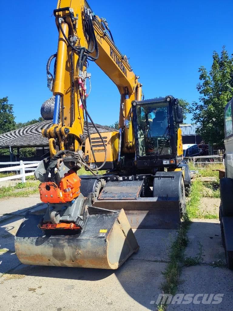 Hydrema MX 18 Lastik tekerli ekskavatörler