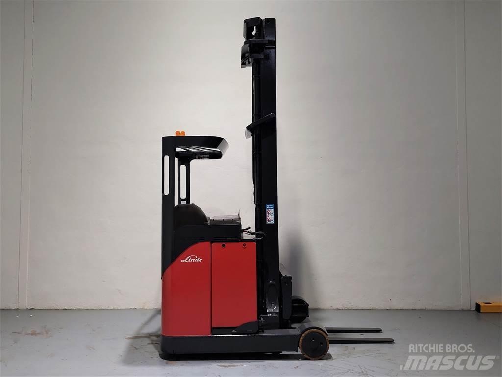 Linde R14HD Reach truck - depo içi istif araçları