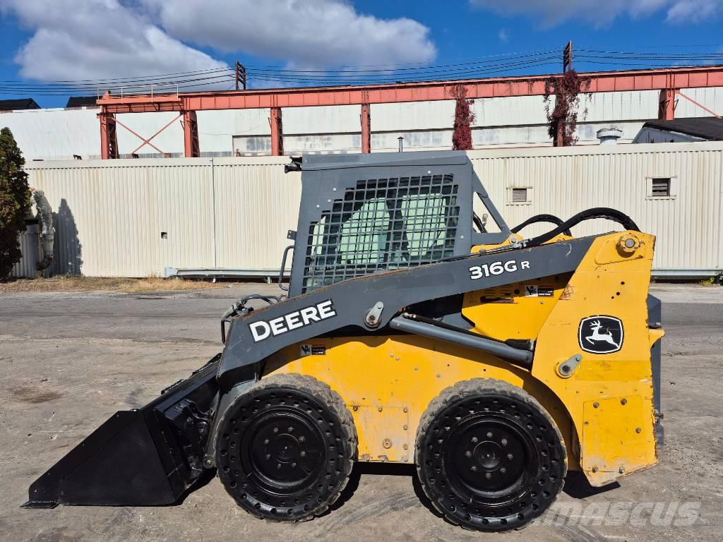 John Deere 316 Skid steer loderler