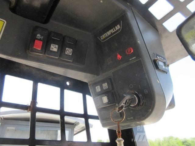 CAT 259 B 3 Paletli yükleyiciler