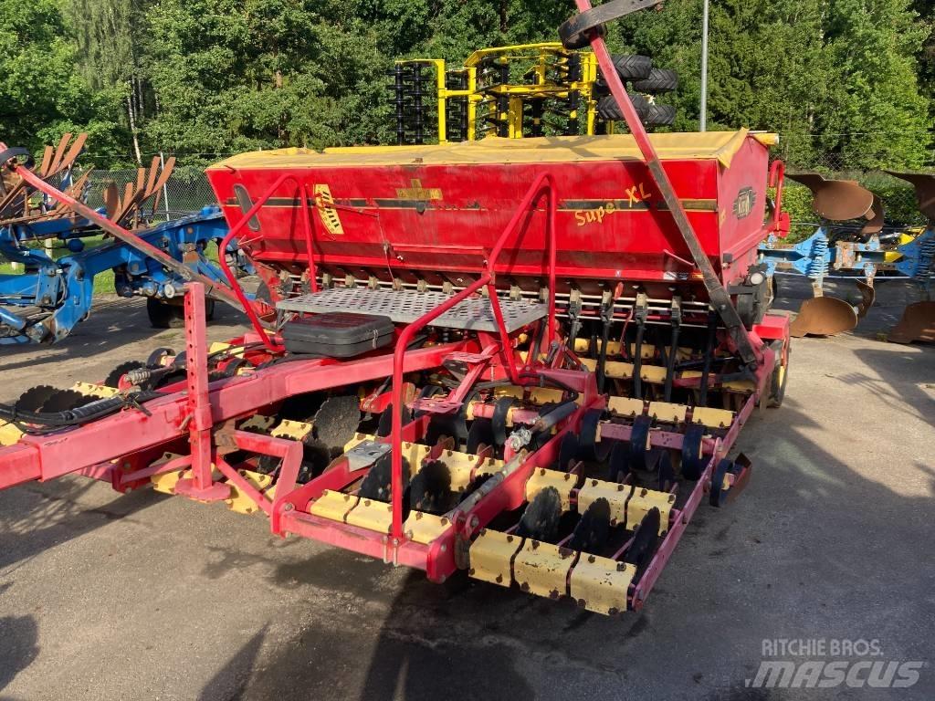 Väderstad Rapid 400C Kombine hububat mibzerleri