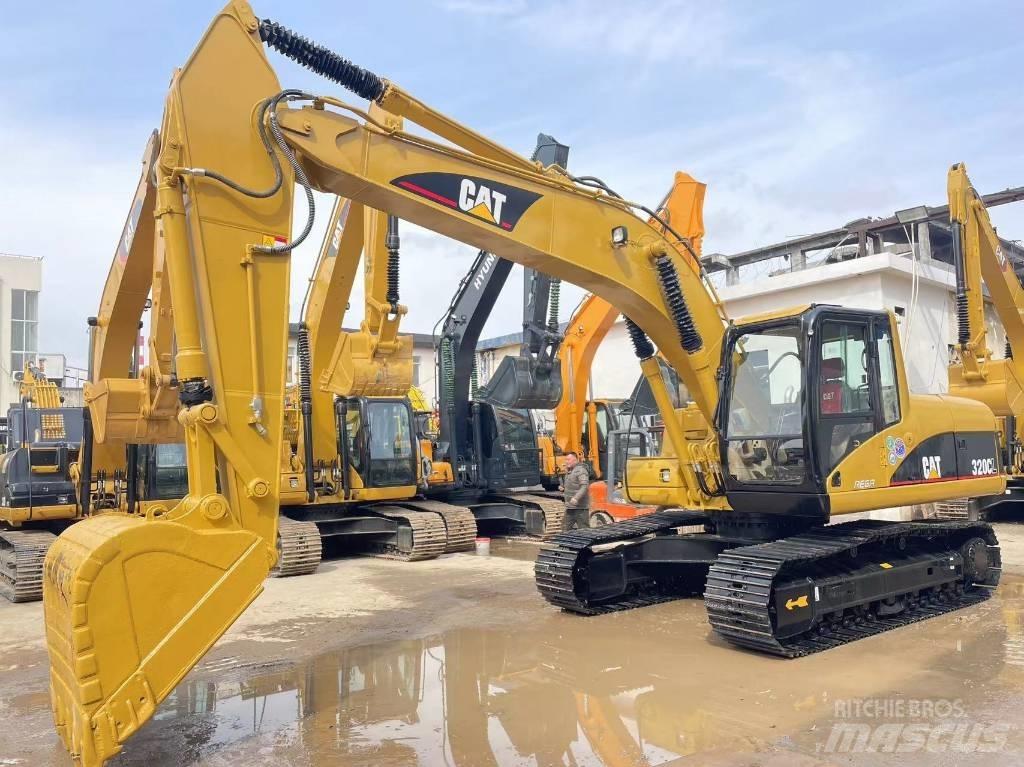 CAT 320 C L Paletli ekskavatörler