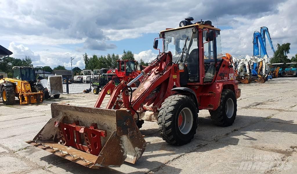 CAT 908 Tekerlekli yükleyiciler