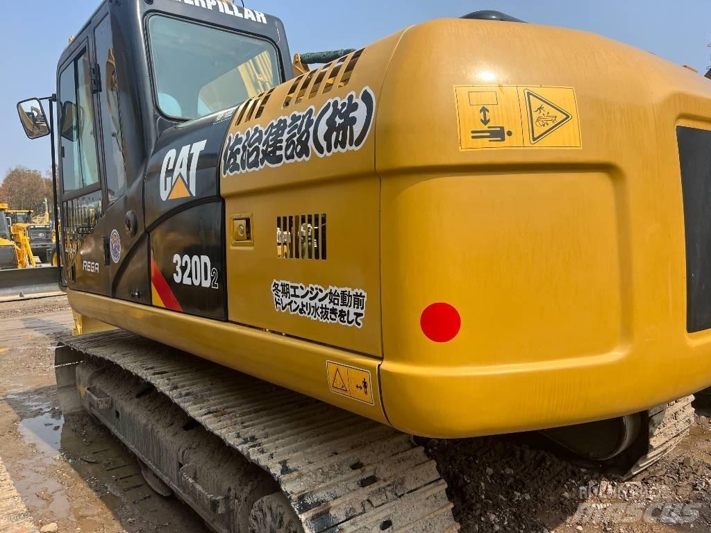 CAT 320 D Paletli ekskavatörler