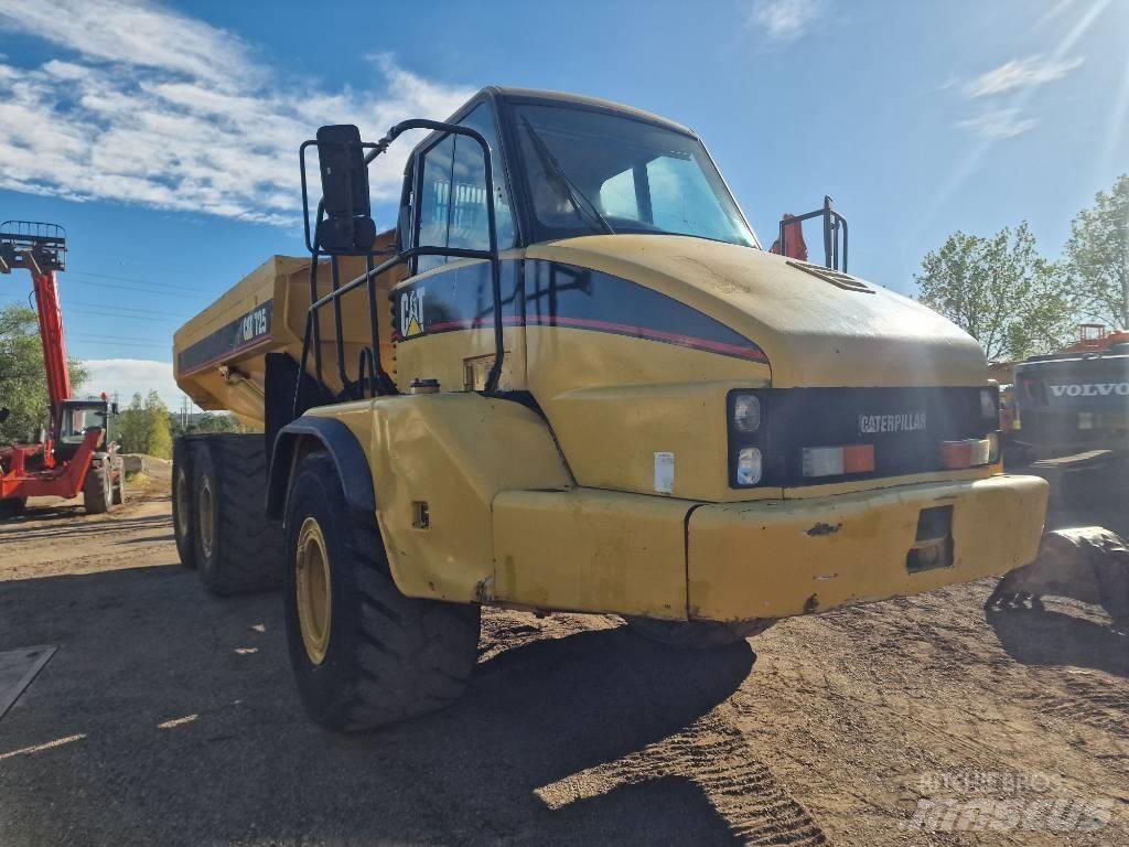 CAT 725 Belden kirma kaya kamyonu