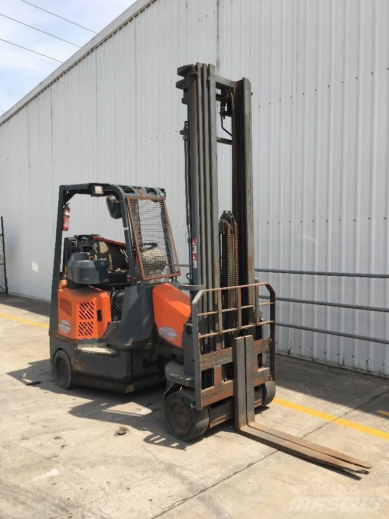 Aisle-Master 20S Dar koridor forklifti
