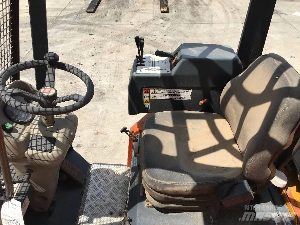 Aisle-Master 20S Dar koridor forklifti